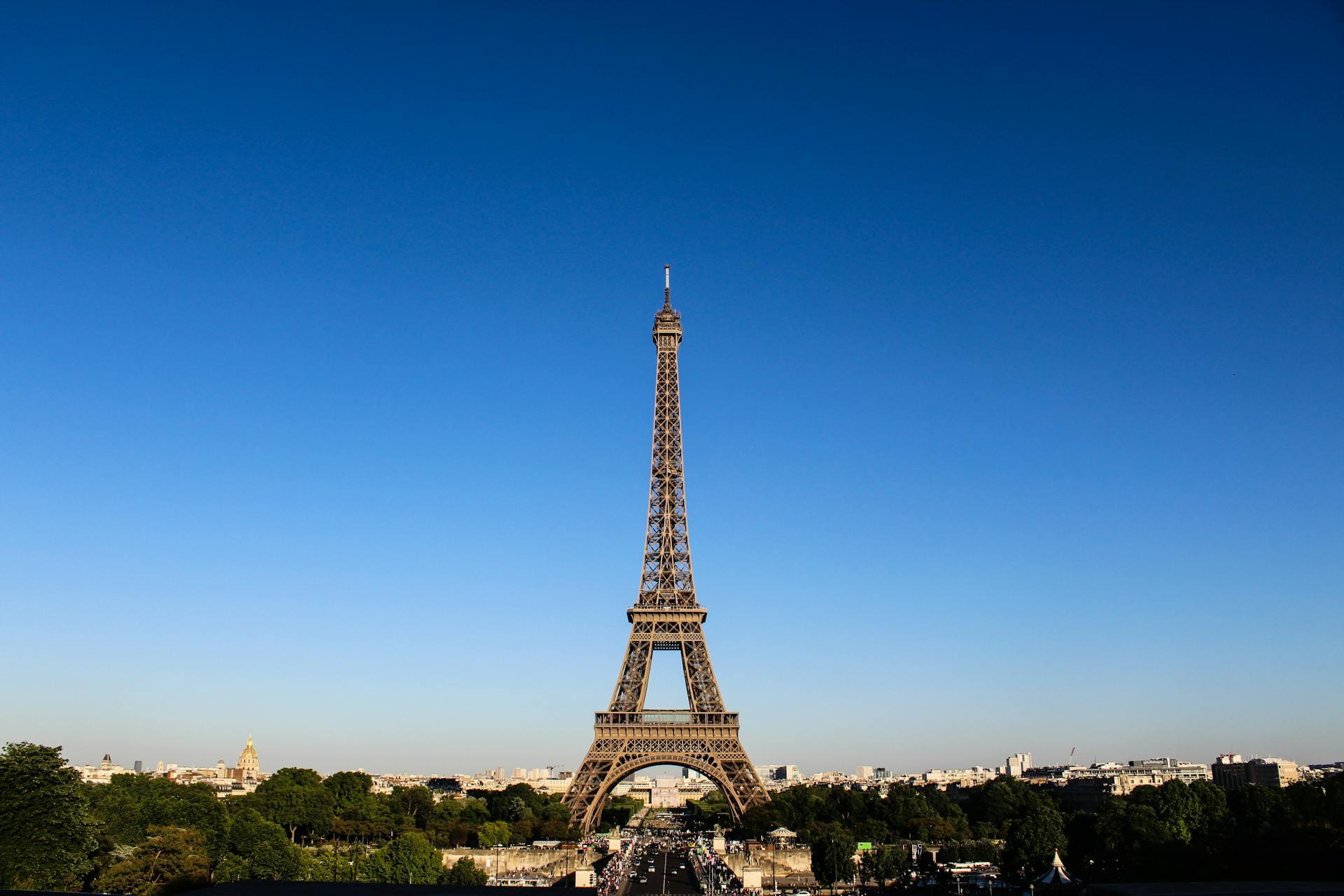 Photo of Eiffel Tower, Paris